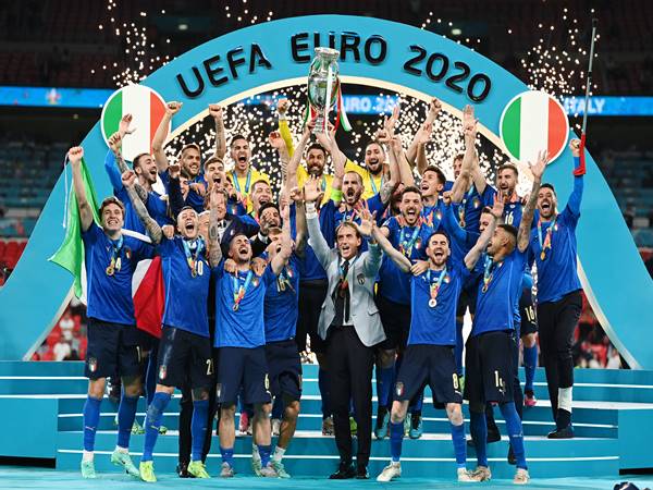 Đội nào vô địch Euro 2021?