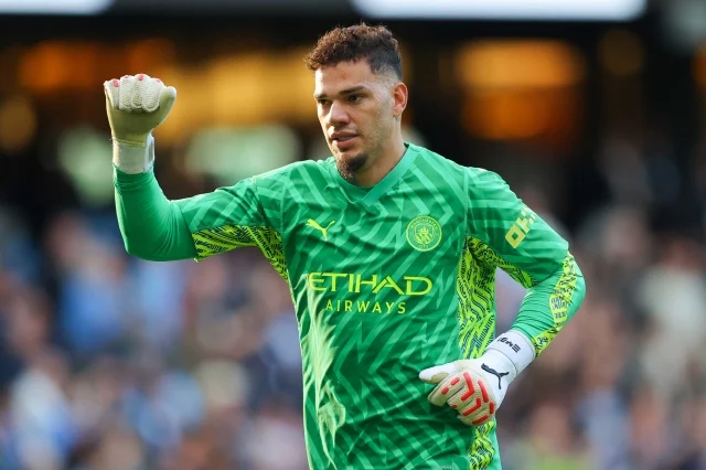 Tin chuyển nhượng 13/06: Ederson úp mở về việc chuyển đến Liverpool